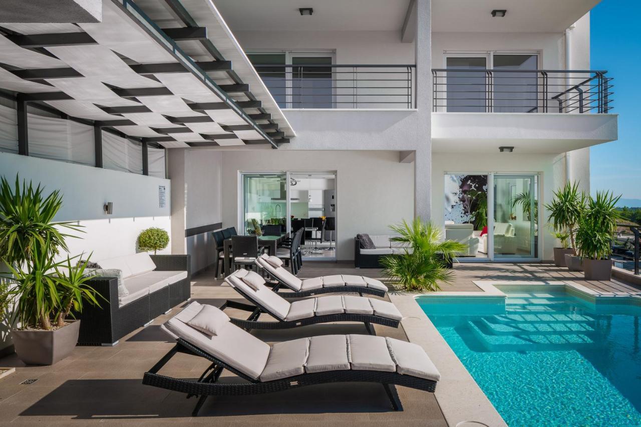 Villa Palladium Makarska Exteriör bild